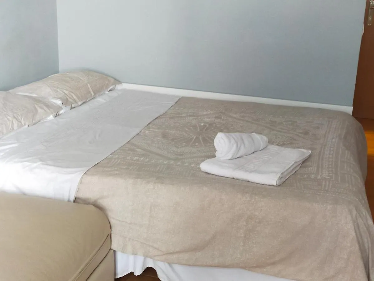 Bed & Breakfast Benalmadena ,Apartamento-Estudio Primera Linea De Playa