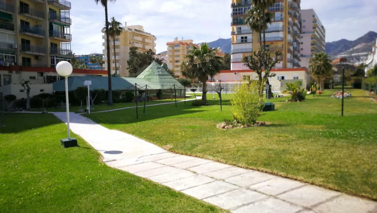 Bed & Breakfast Benalmadena ,Apartamento-Estudio Primera Linea De Playa