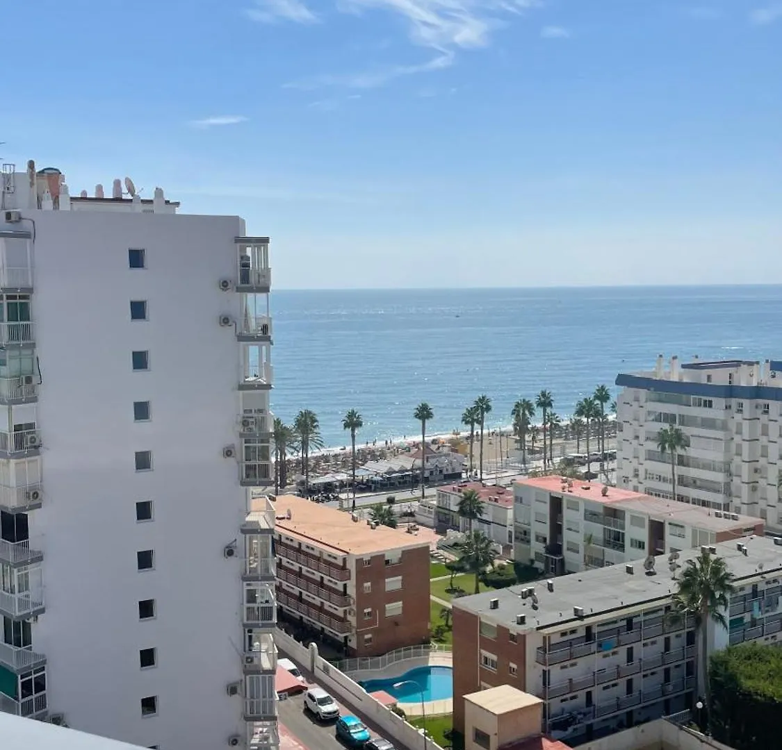 Bed and breakfast Benalmadena ,apartamento-Estudio primera Línea de Playa